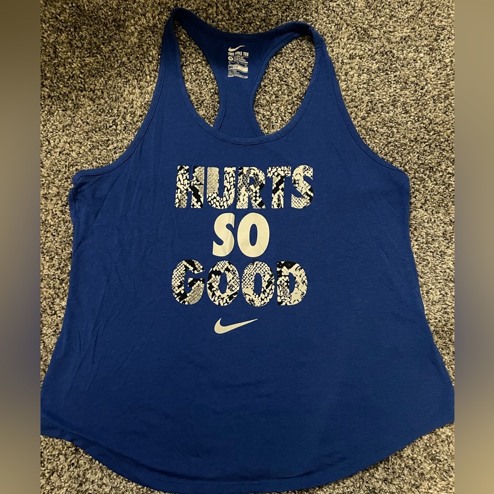 Women’s Nike Workout Tank Tops LOT - Picture 2 of 12